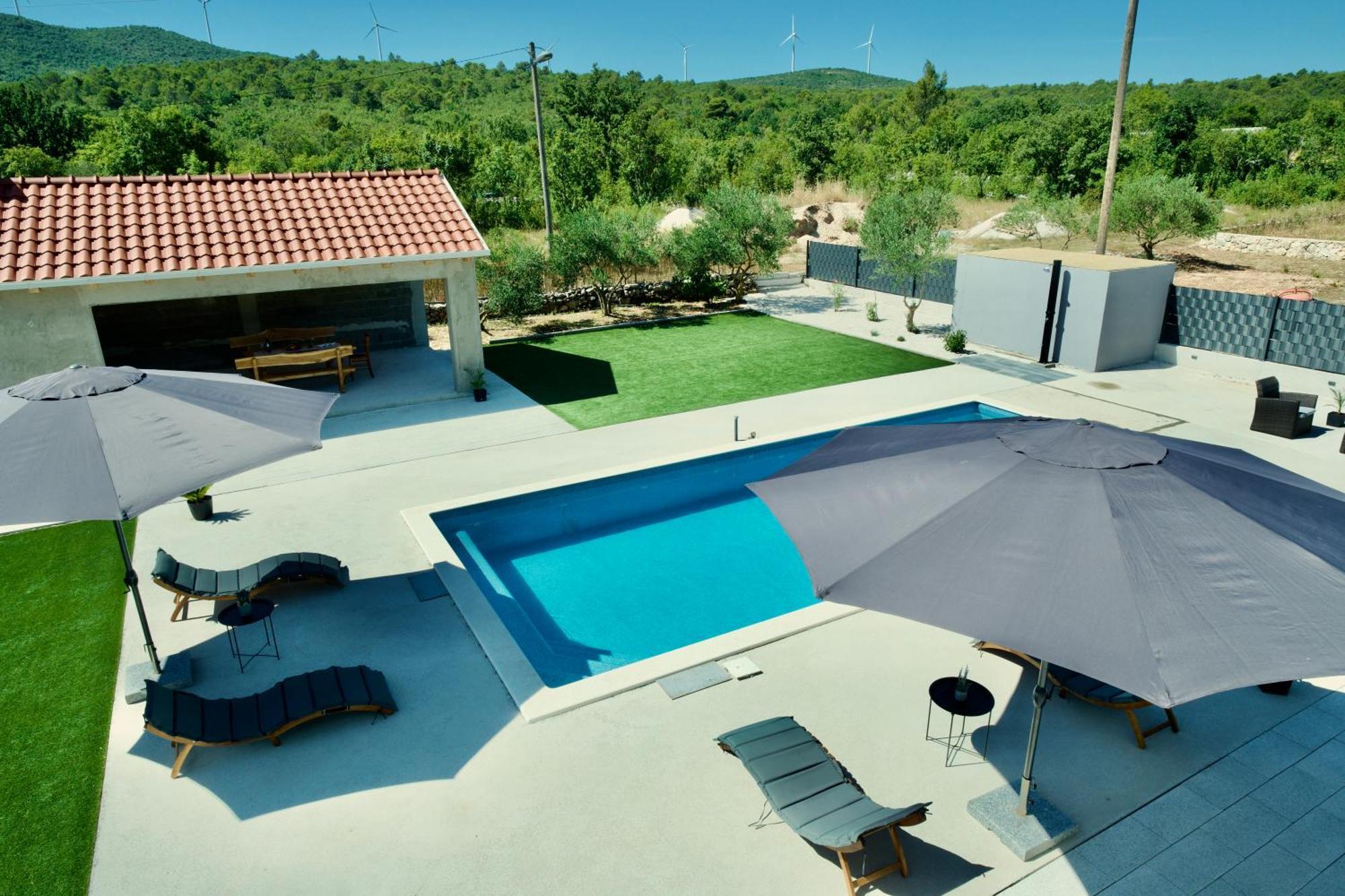 Apartment Lana Bristivica ภายนอก รูปภาพ